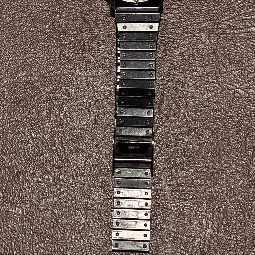 Women's Black and Gold Quartz Watch - Picture 2 of 15